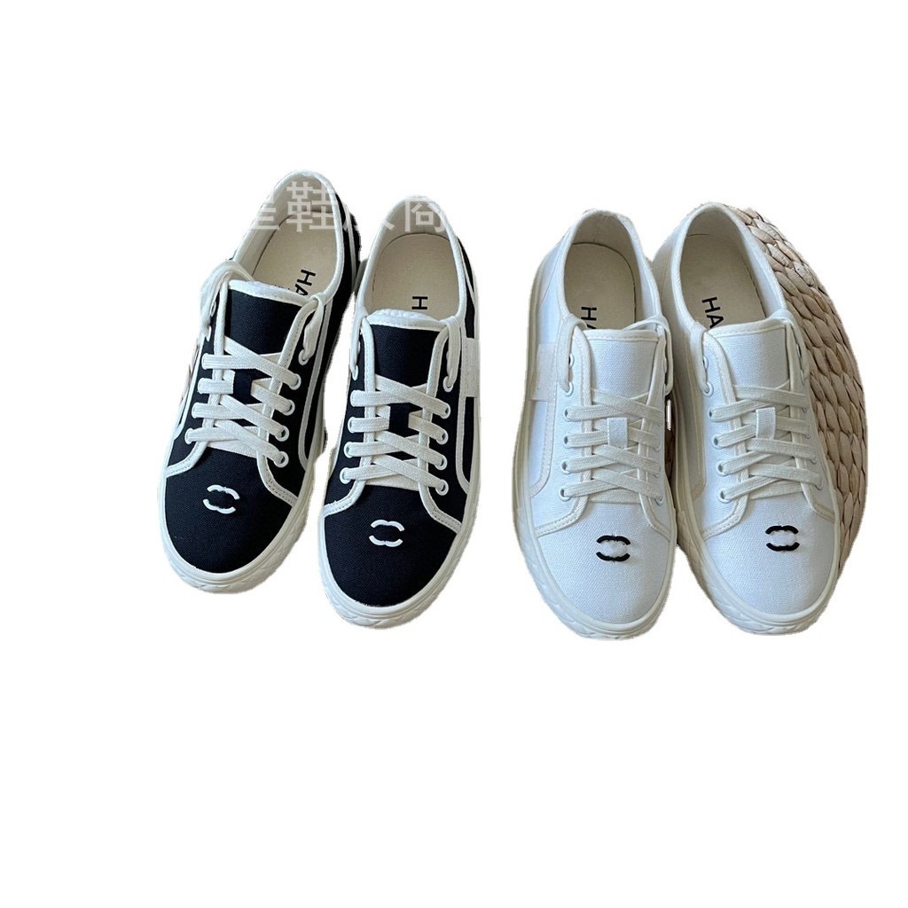 Chane * Chanel รองเท้าผ้าใบ ลําลอง สไตล์เกาหลี สีขาว เหมาะกับการเล่นกีฬา แฟชั่นฤดูร้อน สําหรับสตรี 2024