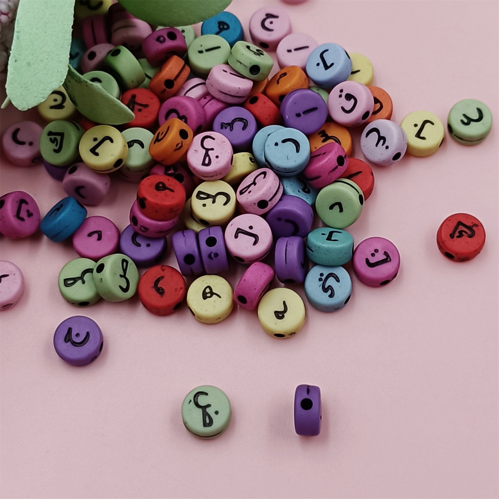100pcs 7 มม.อะคริลิค DIY ลูกปัดหลวมผสมตัวอักษรภาษาอาหรับ Charms Multicolor สําหรับสร ้ อยคอสร ้ อยข ้ อมือเครื ่ องประดับทําอุปกรณ ์ เสริม Handmade วัสดุ - รูปที่ 3