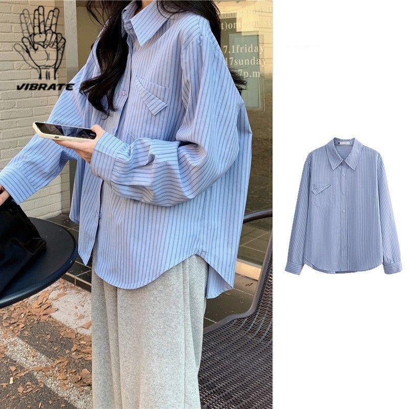 KOKO W407 เสื้อเชิ้ตแขนยาวคอปก แฟชั่น เสื้อลายทางสีฟ้าผู้หญิง ใหม่สไตล์เกาหลีหลวม กระเป๋าหน้าอกก็เก๋