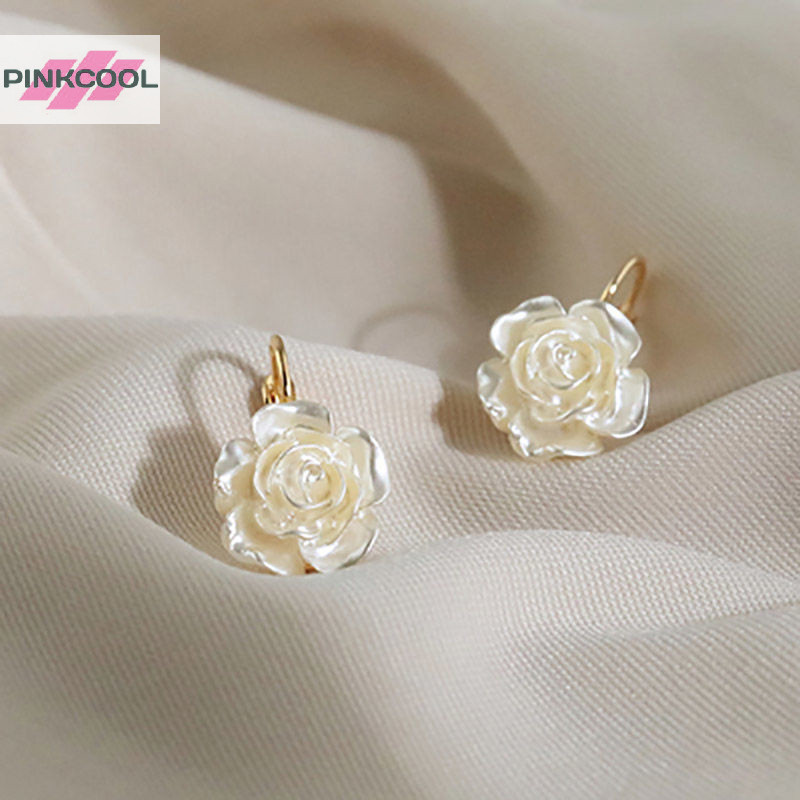 Pinkcool Camellia Pearl Stud ต่างหู Charm Elegant Eesign ดอกไม้สีขาว Dangler ผู้หญิงแนวโน้มของขวัญสไตล์ Chic เครื่องประดับร้อน