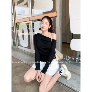 Aurora🛒พร้อมส่ง🚚 (รูปถ่ายจากงานจริง) เสื้อเปิดไหล่ ผ้าไหมพรม ดีเทลแต่งลูกไม้สีพื้น