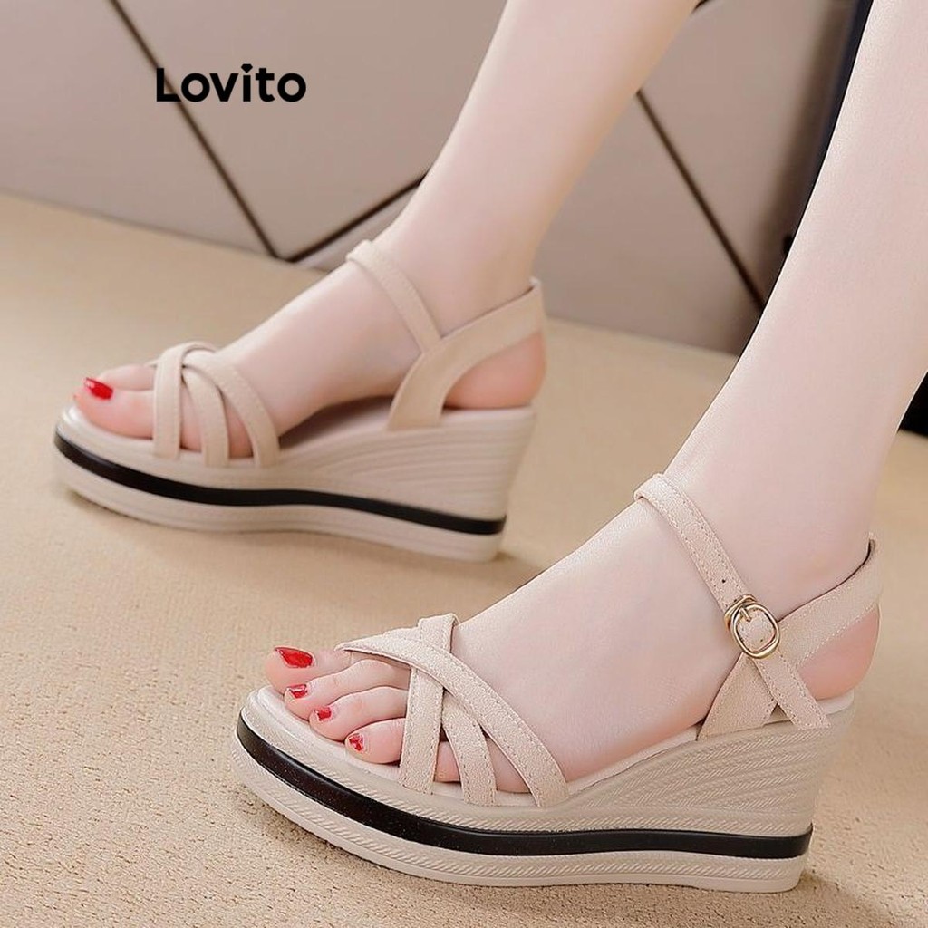 Lovito สง่างามสีพื้นไขว้อเนกประสงค์พื้นหนาเพิ่มความสูง Wedges สําหรับผู้หญิง  LFA65254