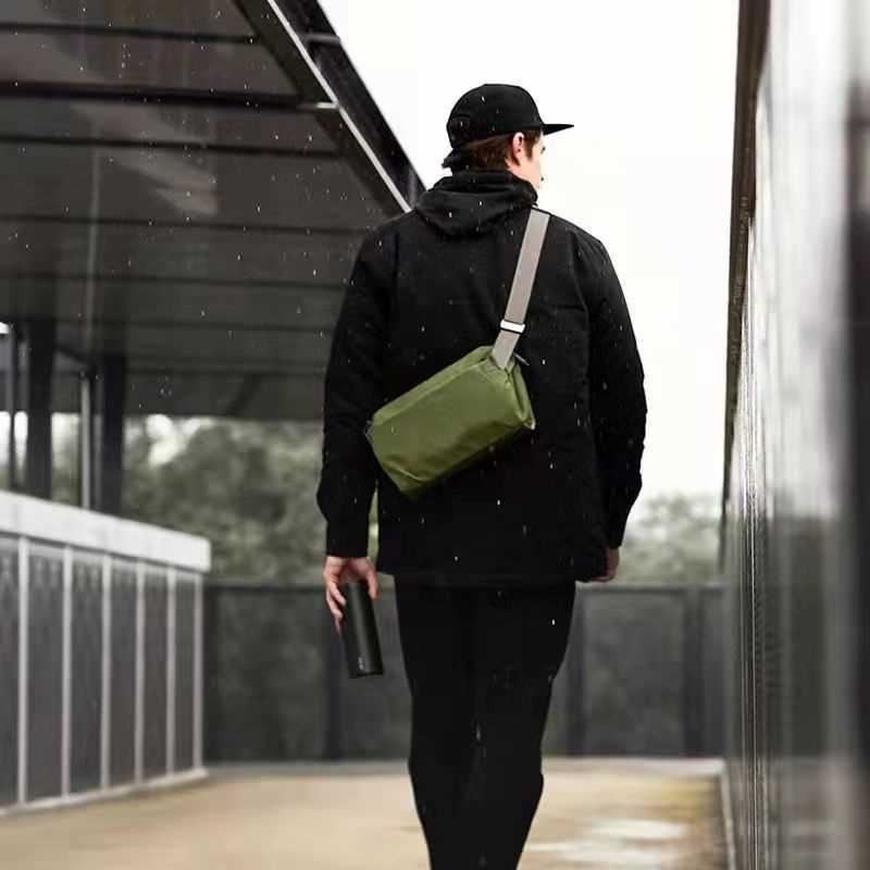 Bellroy Australia Venture Sling 9L Explorer กระเป๋าคาดหน้าอกขนาดใหญ่ความจุที่มาพร้อมกับกระเป๋าสะพาย Messenger