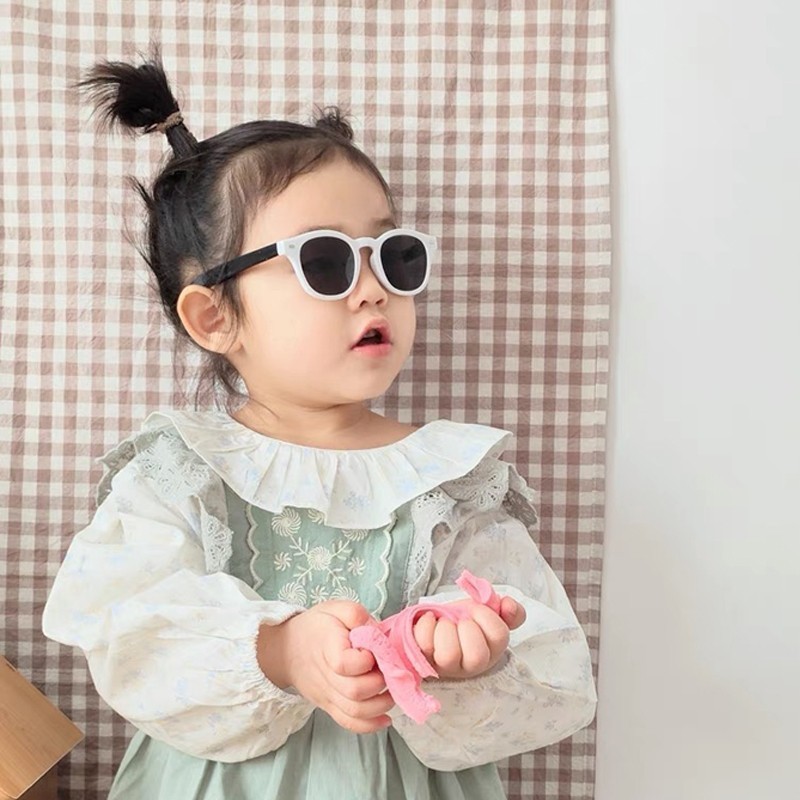 เกาหลีแฟชั่นเด็กแว่นตากันแดดการจับคู่สีบุคลิกภาพสแควร์น่ารักชายและหญิง ดวงอาทิตย์ ร่มเงา กลางแจ้งป้องกันรังสียูวีแว่นตา - รูปที่ 2