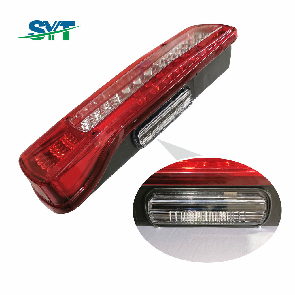 รถบรรทุกไฟท ้ าย LED สําหรับรถบรรทุก Benz European Series Heavy Truck Volvo