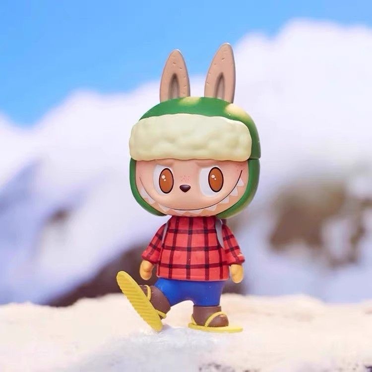 ของแท ้ THE MONSTERS THE MONSTERS Elf Wild Travel Series ของขวัญตกแต ่ งเล ่ นอินเทรนด ์