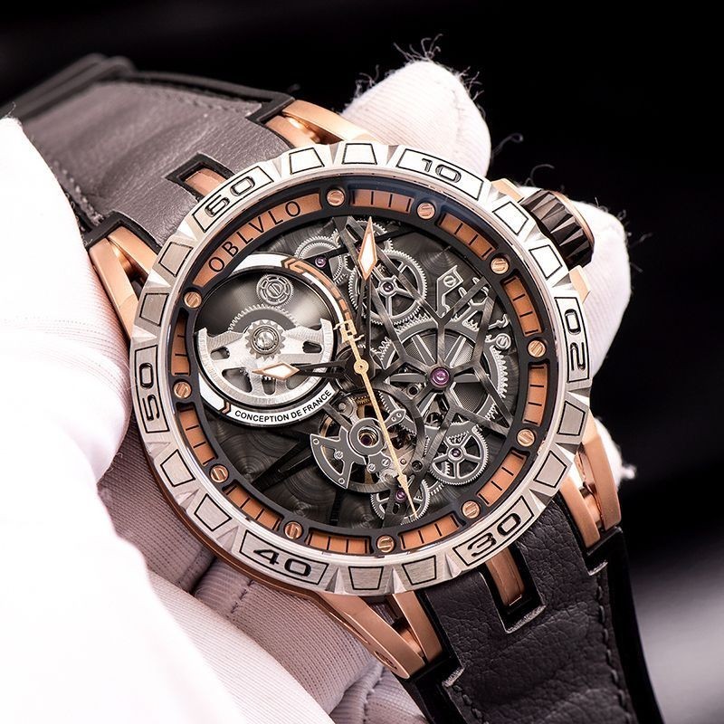 [ เคาน ์ เตอร ์ ] OBLVLO OBLVLO Cyberpunk Skeleton Mechanical Watch King Roger Dolby Watch Handsome Mechanical Watch LM