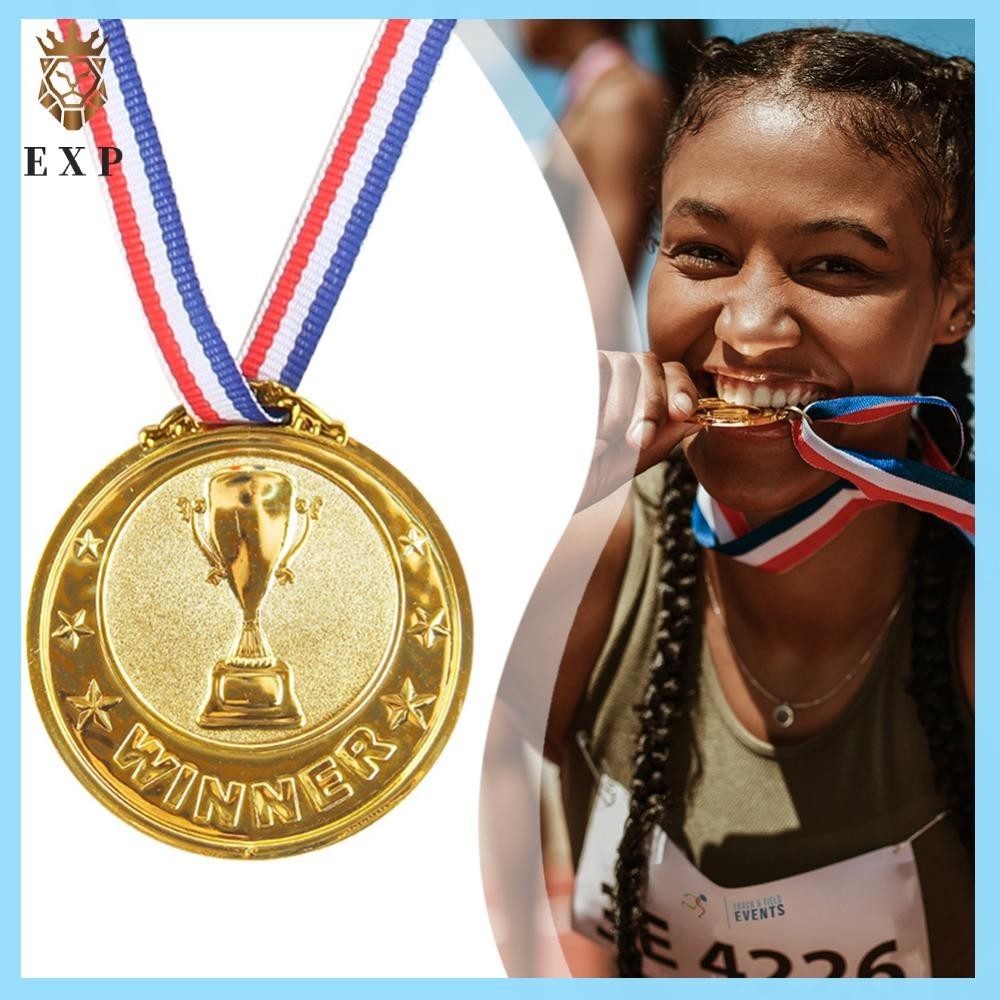 [ระเบิด1.th ] 2.55 in Medal Football Competition Prize ของที ่ ระลึกของขวัญเหรียญทองผู ้ ชนะ