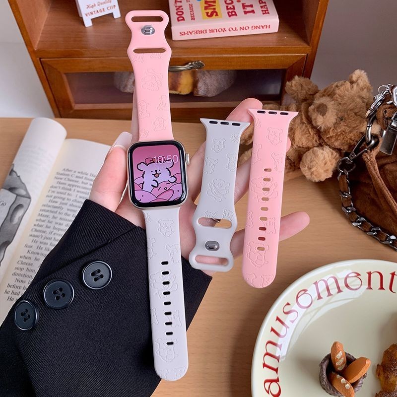 สายซิลิโคนกระดุมคู่สีลายลูกสุนัขแกะสลักเลเซอร์รุ่นใหม่เหมาะสำหรับ Apple iWatch นาฬิกา applewatch