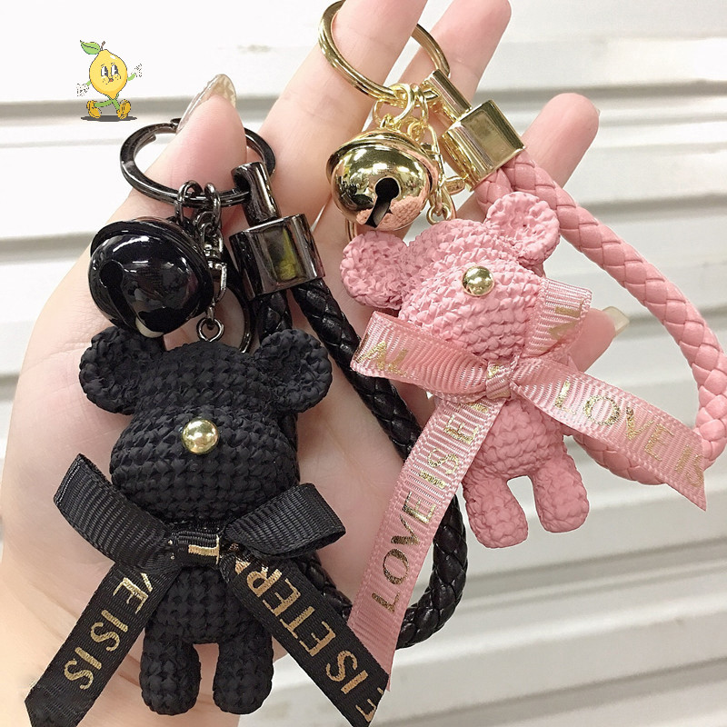 [mozh] น่ารักเรซิ่นทําด้วยผ้าขนสัตว์หมีน้อยโบว์กระต่ายพวงกุญแจวันหยุดกุญแจรถแหวนสําหรับสาวสร้างสรรค์ของขวัญทอผ้าแฟชั่นตุ๊กตากระเป๋าจี้[ไทย]