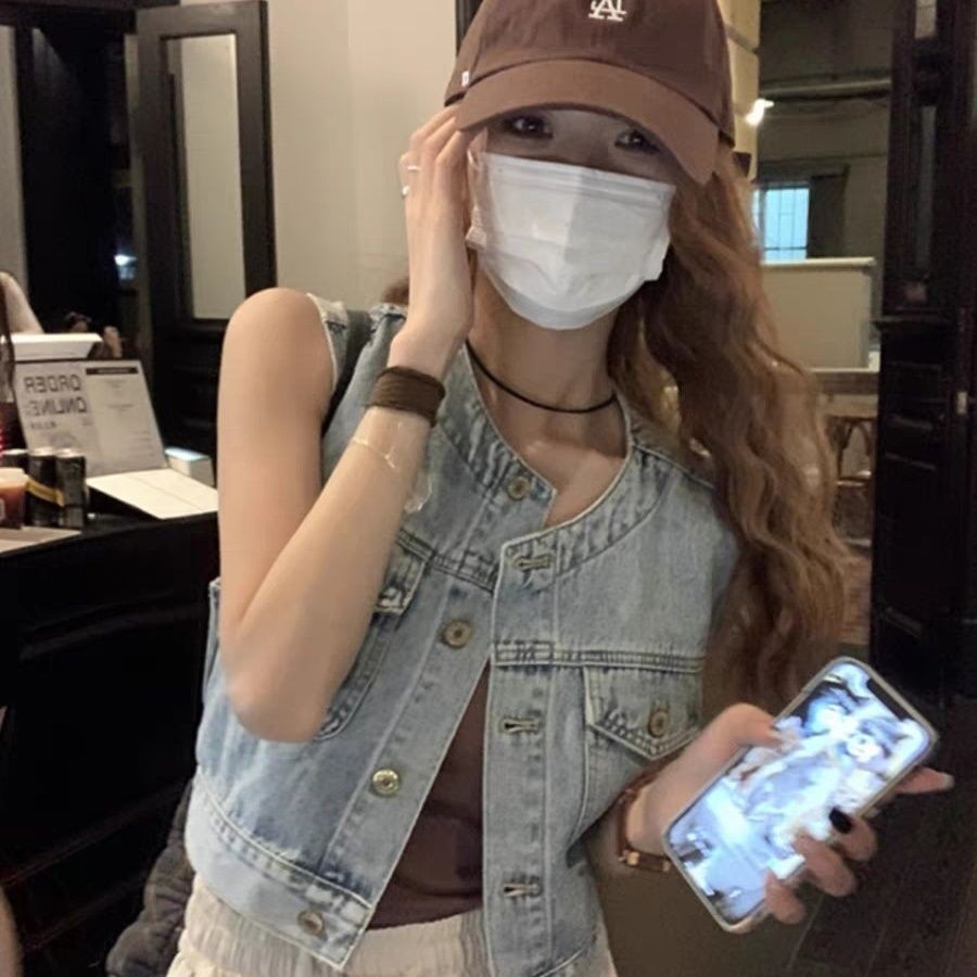 Retro เสื้อกั๊กยีนส์สั้นเสื้อกั๊กแจ็คเก็ตผู้หญิงฤดูร้อน Simple All-Match สไตล์ใหม่ด้านนอกหลวมเสื้อกั๊กแขนกุดอินเทรนด์ - รูปที่ 5