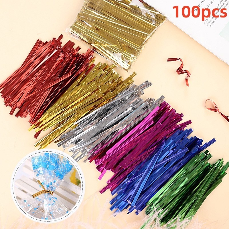 โลหะที่มีสีสันบิดผูกลวดปิดผนึกผูกลวดสําหรับพลาสติกอมยิ้มถุงขนมพรรคของขวัญ