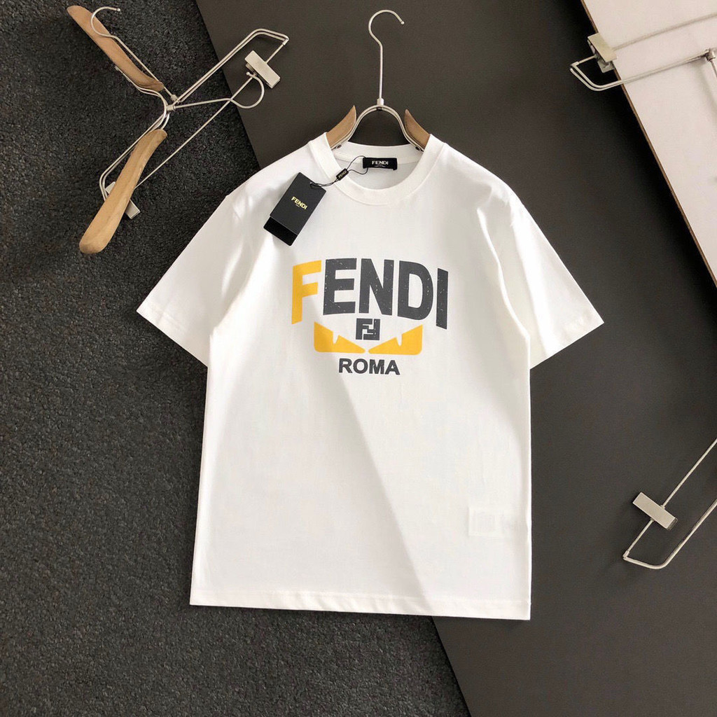 พร้อมส่ง เสื้อยืดแขนสั้น คอปก ผ้าฝ้ายแท้ พิมพ์ลายโลโก้ FEN ขนาดใหญ่ แฟชั่นฤดูร้อน สําหรับคู่รัก ไซซ์ XS-3XL
