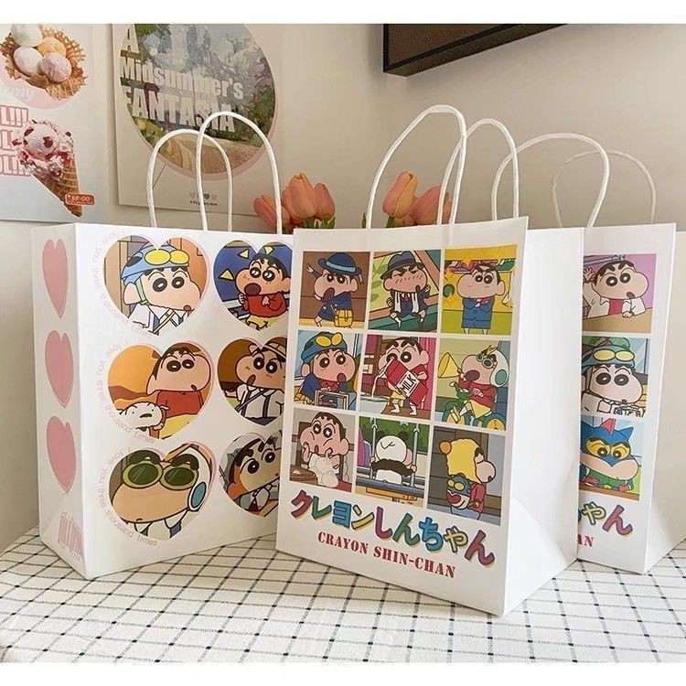 Cartoon Crayon Shin-Chan Emoji Gift Bag มูลค่าสูงน่ารักกระเป๋ากระดาษคราฟท์