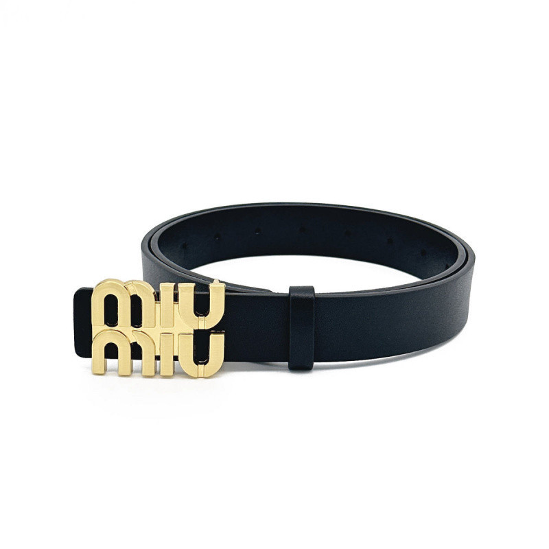 Luyisen miu Letter Ladies เวอร ์ ชั ่ นเกาหลี เข ็ มขัดเรียบง ่ าย