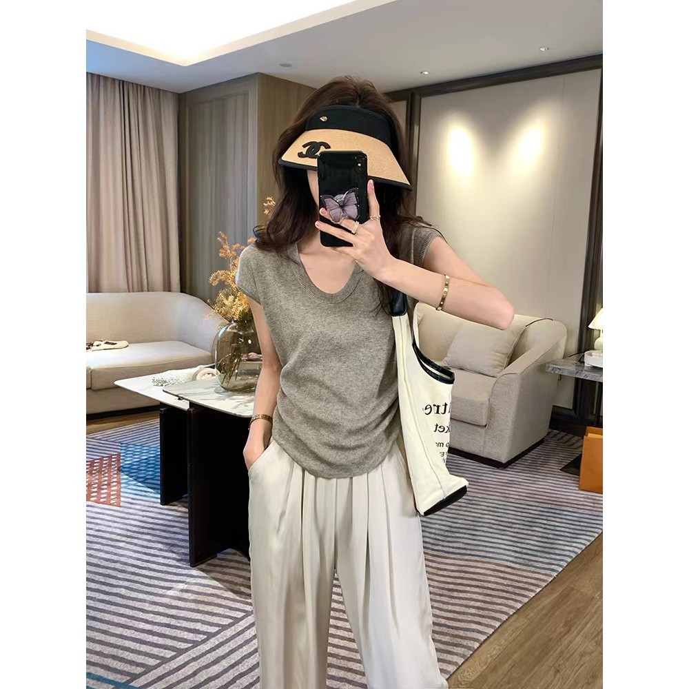 บาลามี สีขาว ยู-คอเสื้อยืดผู้หญิงฤดูร้อนสไตล์ใหม่หลวมแฟชั่น ดีงาม แขนกุดเสื้อถักสั้นด้านบน