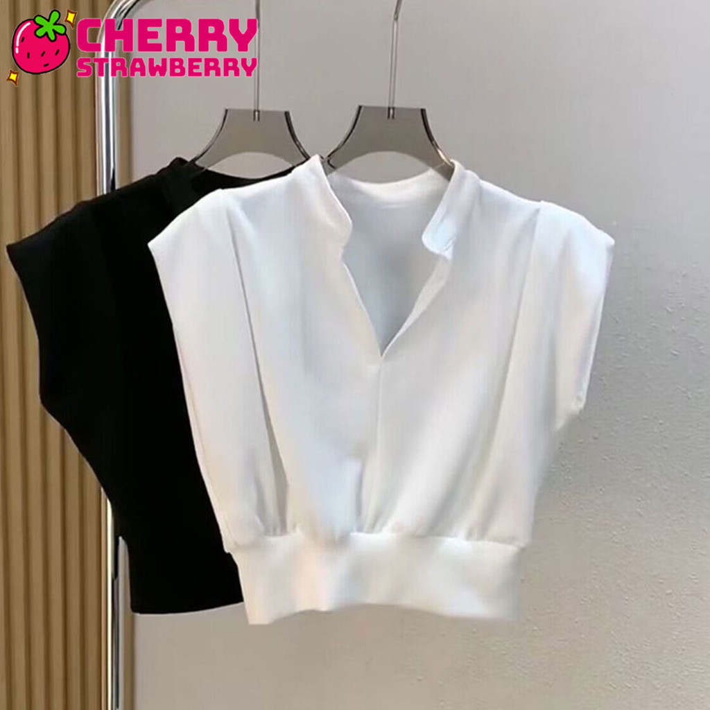 แฟชั่นใหม่ เสื้อครอปแขนล้ำคอปกจั๊มเอว สีพื้นลุคเรียบง่ายแต่ทันสมัย