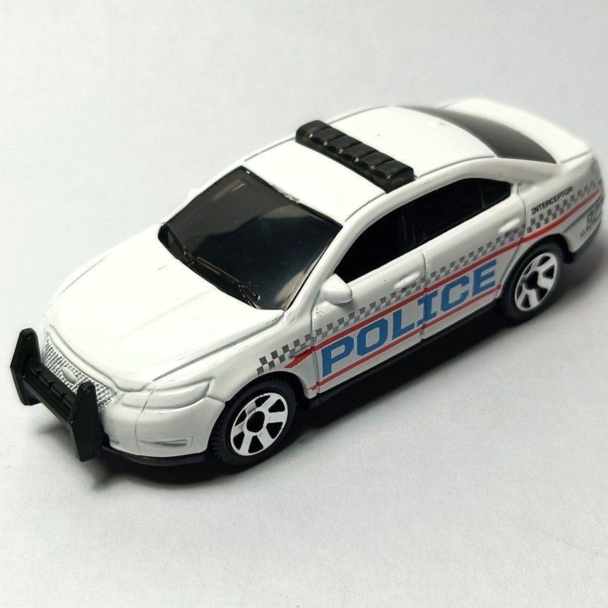 Matchbox Matchbox FORD Chase Police Car White Special Rare/FORD INTERCEPTOR