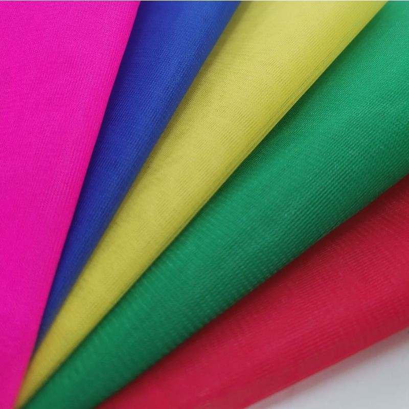 ยกม้วนราคาถูก  ผ้าแพร ผ้า3สี 7สี ผูกศาล ตกแต่งชุด ตัดคลอสเพลย์
