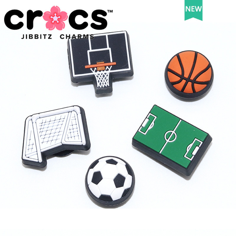 Jibbitz crocs charm บาสเกตบอลฟุตบอลรองเท ้ าหัวเข ็ มขัดอุปกรณ ์ เสริมรองเท ้ า charms