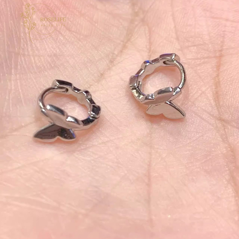 Roselife Silver Butterfly Hoop ต ่ างหูผู ้ หญิงทุกวันสวมใส ่ เลือกฟรีรอบหูเครื ่ องประดับอุปกรณ ์ เสริม 1 【 คู ่ 】
