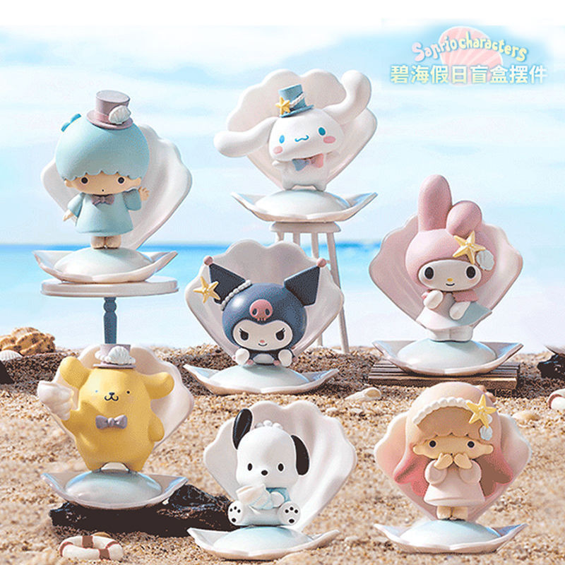 Sanrio Bihai Holiday Series Melody Kuromi Cinnamon Dog ตุ๊กตาน่ารักเครื่องประดับตั้งโต๊ะไม่แท้ (ไม่มีการ์ด)