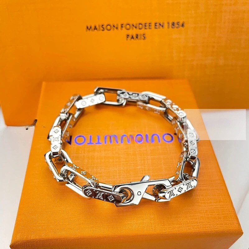 L New Multicolor Higher Quality Men 's Necklace/bracelet ( ไม ่ มีกล ่ อง )