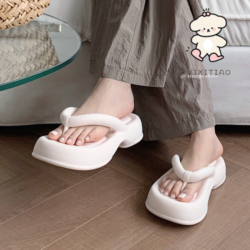 Xixitiao รองเท ้ าแตะผู ้ หญิงเหยียบอึรู ้ สึกสวมใส ่ ด ้ านนอกริมทะเลวันหยุดชายหาดหนา Soled ความสูงแฟชั ่ นพลิก
