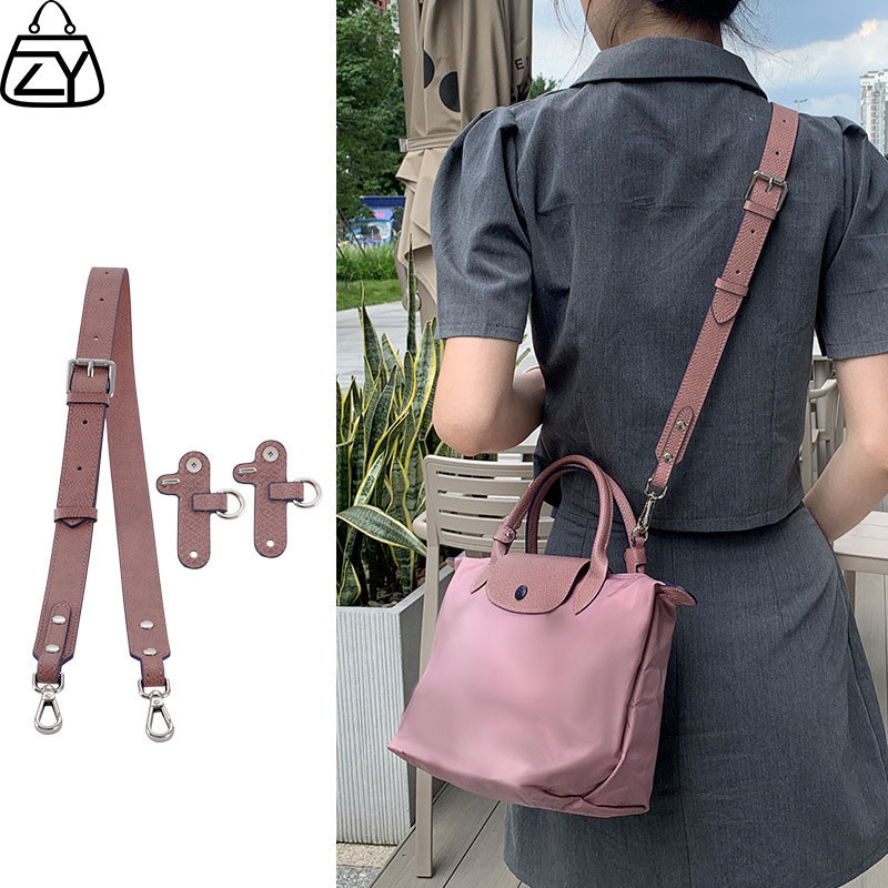 LONGCHAMP คุณภาพสูงชั้นบนหนังวัวปรับสายคล้องไหล่กว้างเหมาะสําหรับ ลองแชมป์ กระเป๋าเกี๊ยวขนาดใหญ่และขนาดกลางสายคล้องไหล่การปรับเปลี่ยนและเปลี่ยน ทําเอง