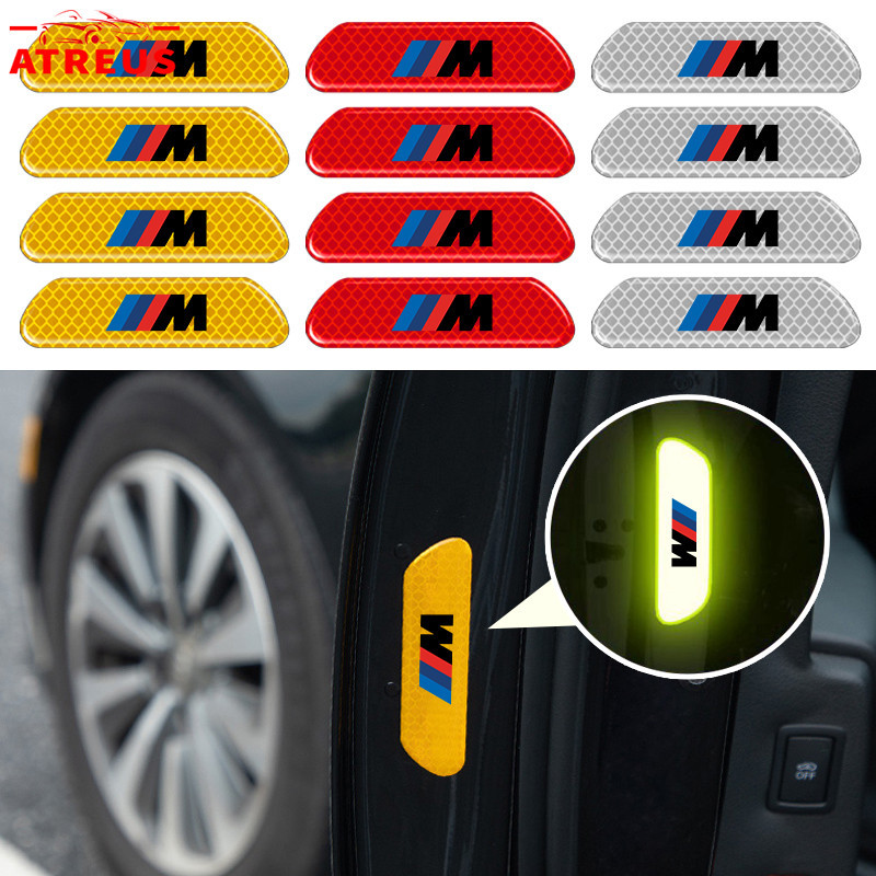 4 ชิ้น BMW M สติกเกอร์สะท้อนแสง สติกเกอร์ตกแต่งรถยนต์ กันรอยขีดข่วน สติกเกอร์เตือนสะท้อนแสง สำหรับ BMW G20 F10 E46 F30 E39 G30 E60 E90 X1 E84 645ci E63 E36 E30 X3 F25 X3 G01 X1 F48 F32 F34 E92 G22 F44 IX3 I4 IX
