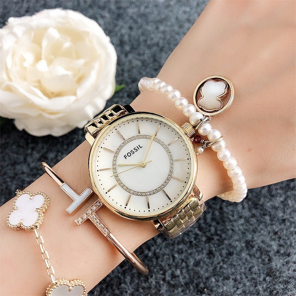 Fossil Quartz Movement สายสแตนเลส Rose Gold Dial นาฬิกาข้อมือผู้หญิง