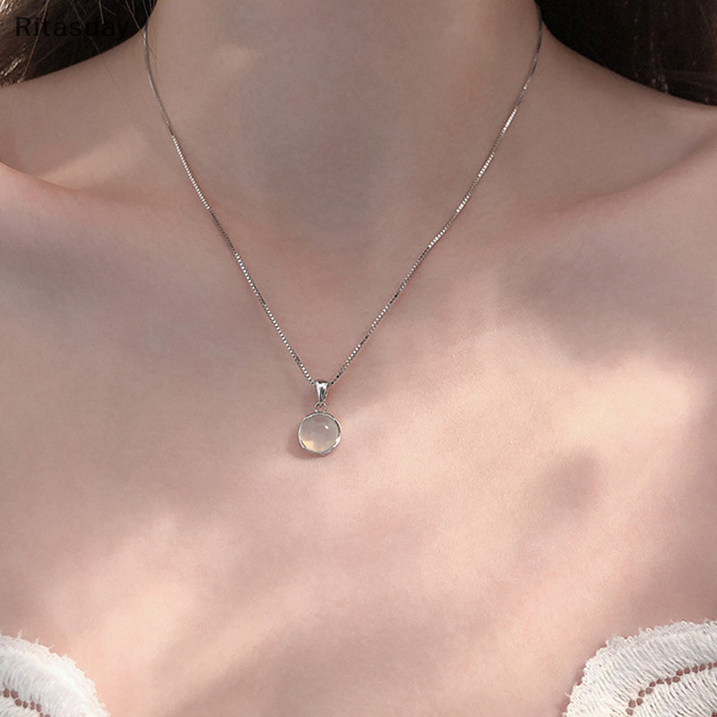 Ritasday สไตล์จีนสีขาว Chalcedony รอบจี้สร้อยคอ Vintage แฟชั่น Clavicle Chain สําหรับผู้หญิงเครื่องประดับของขวัญใหม่