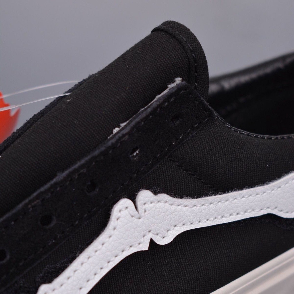 รองเท้าผ้าใบสไตล์ Van Blends Vault Og 36 Bone Joint Board สำหรับผู้ชายและผู้หญิง สีดำ สีขาว VAN S S