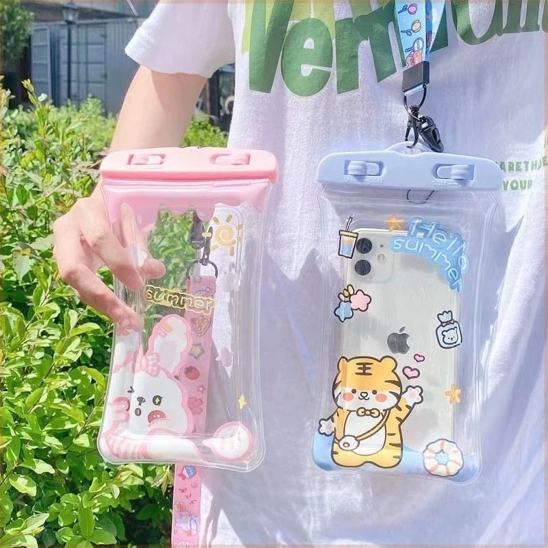 💧สงกรานต์ ซองใส่โทรศัพท์กันน้ำ ซองมือถือกันน้ำ แถมสายห้อยคอ กันน้ํากันกระแทท กระเป๋ากันน้ำ ระดับ IPX