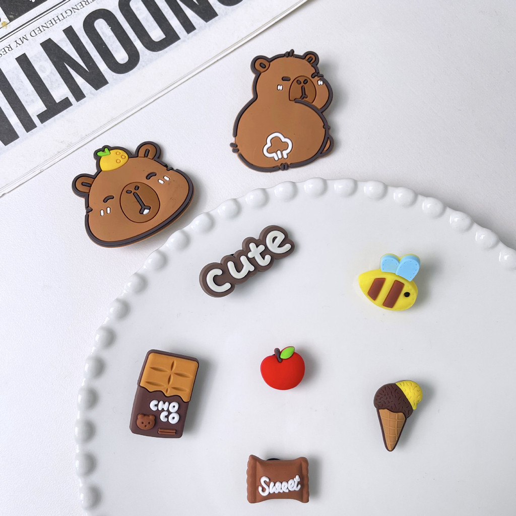 8 ชิ้น Crocs Jibbitz Charms Capybara การ์ตูนน่ารัก Creative ถอดรองเท้าหัวเข็มขัดตกแต่งสําหรับ Crocs