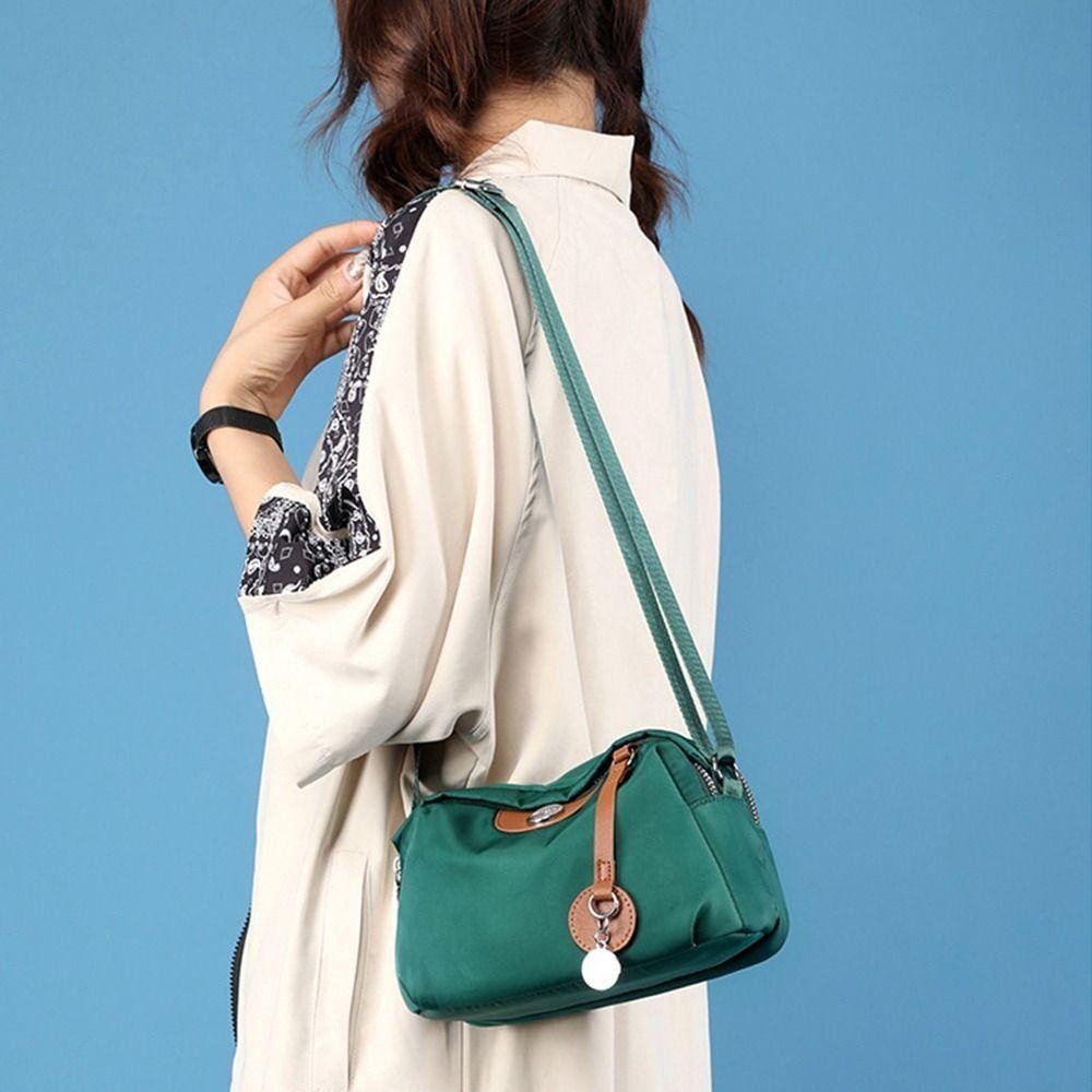 กระเป๋าสะพายไหล่ ผ้าไนล่อน ระบายอากาศ เหมาะกับการเดินทาง สําหรับผู้หญิง BB00486 - รูปที่ 4