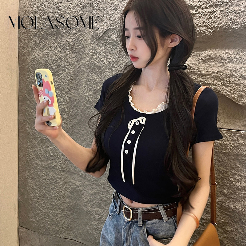 Molasome ผู ้ หญิง 2024 ใหม ่ แฟชั ่ นสีทึบคอเหลี ่ ยมแขนสั ้ นสลิมฟิตปลอมสองชิ ้ นเสื ้ อยืด