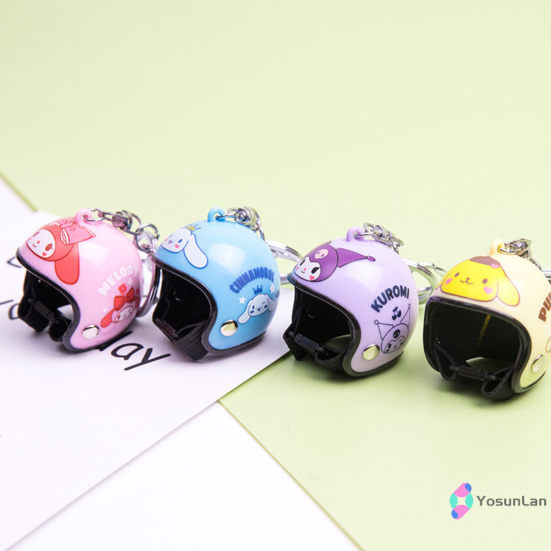 Yosunlan] Kuromi Melody หมวกกันน็อครูปร่างพวงกุญแจอะนิเมะ Kawaii Hello Kitty Cinnamoroll ของเล่นตุ๊กตากระเป๋าเครื่องประดับพวงกุญแจรถจี้ของขวัญใหม่