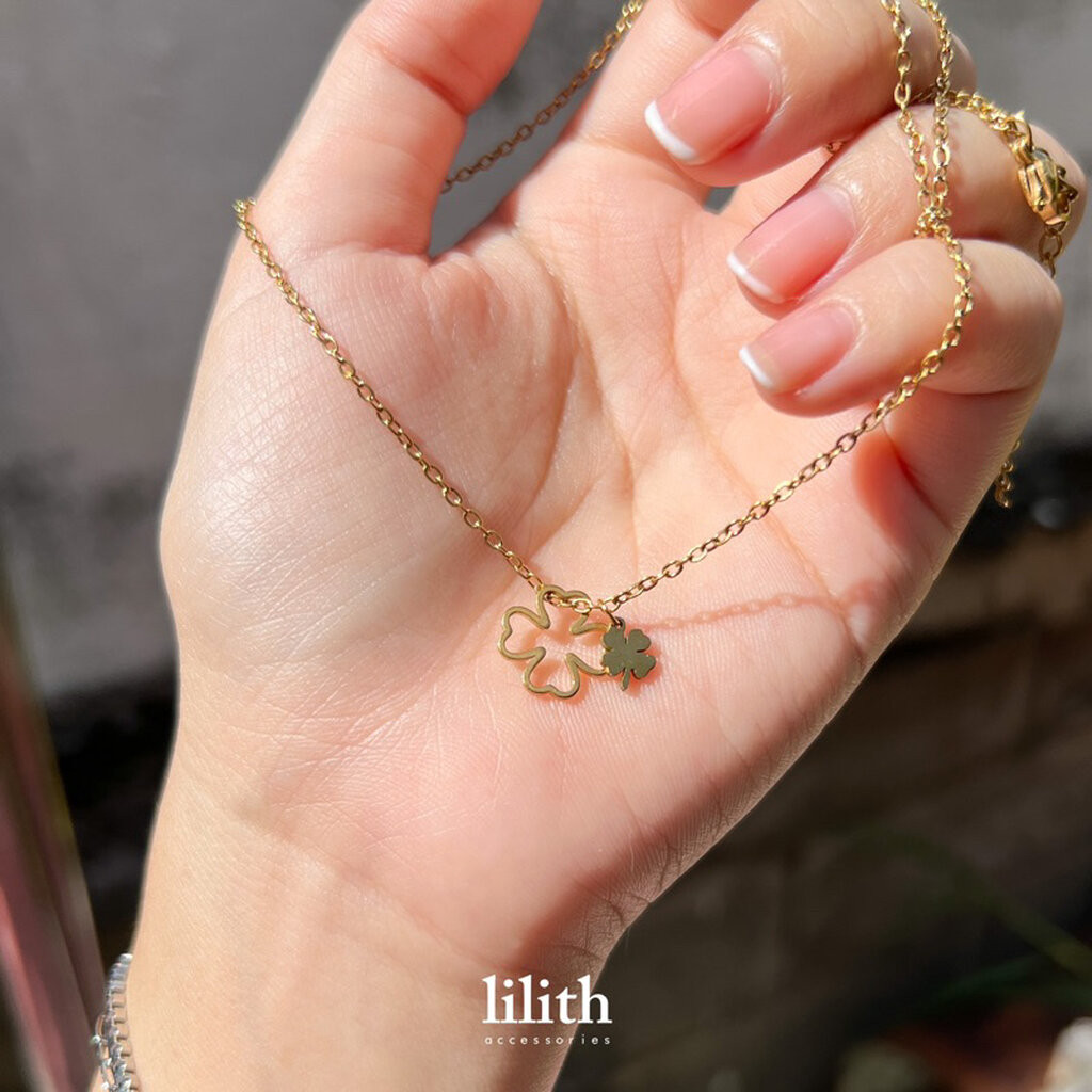 Lilith – 2layers Four leaf clover   สร้อยคอ จี้ใบโคลเวอร์