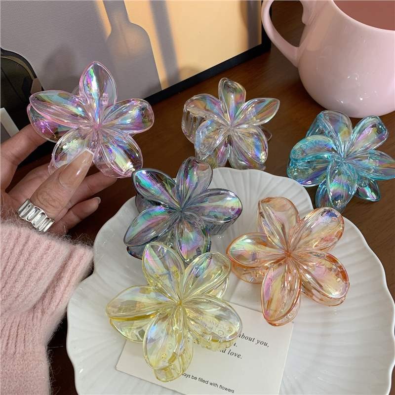 Back Head Seaside Vacation Style Hair Shark Clip