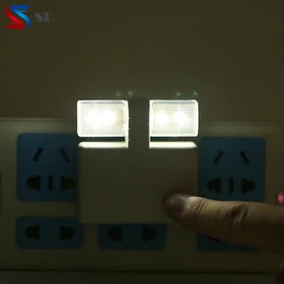 Nightlight ประหยัดพลังงาน LED Night Wall Light ควบคุมโคมไฟอัตโนมัติ 110-240V