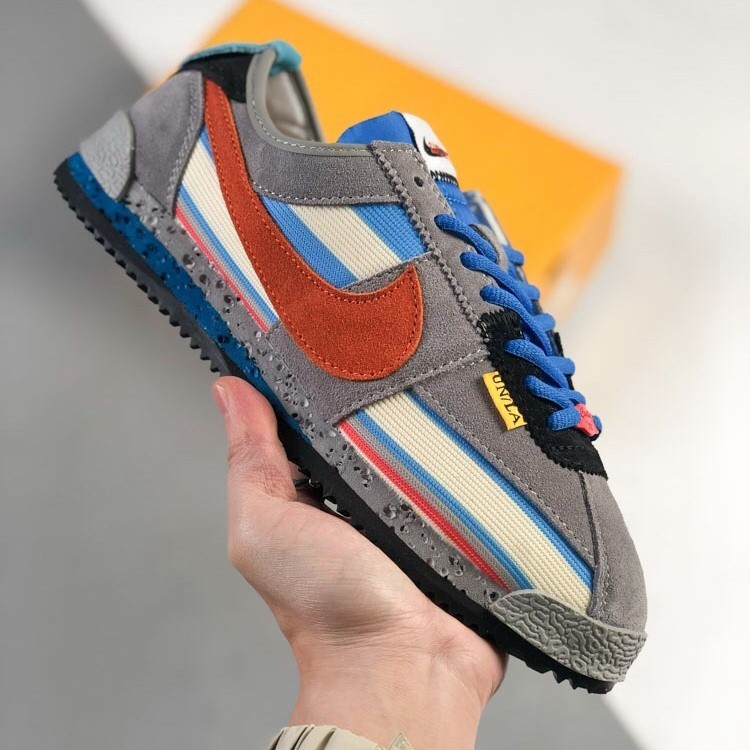 Nike Union la x Nike Cortez low Forrest Gump ปรับปรุงรองเท้าวิ่งจ๊อกกิ้งคลาสสิกต่ําผู้หญิงและผู้ชายล