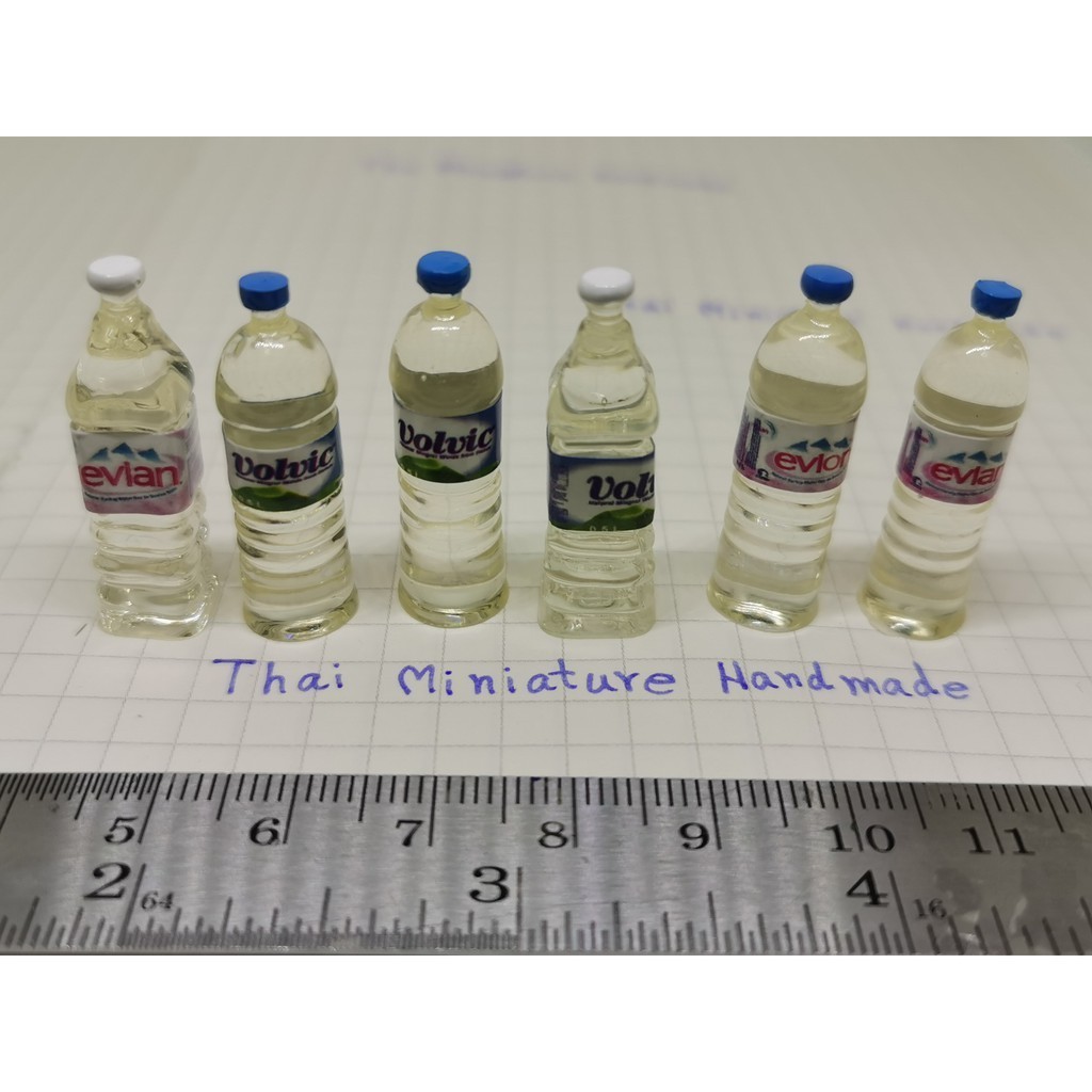 ขวดน้ำเปล่าจิ๋ว ขวดน้ำ ขวดน้ำดื่ม มีให้เลือก 7 แบบ #ของจิ๋ว #Dollhouse