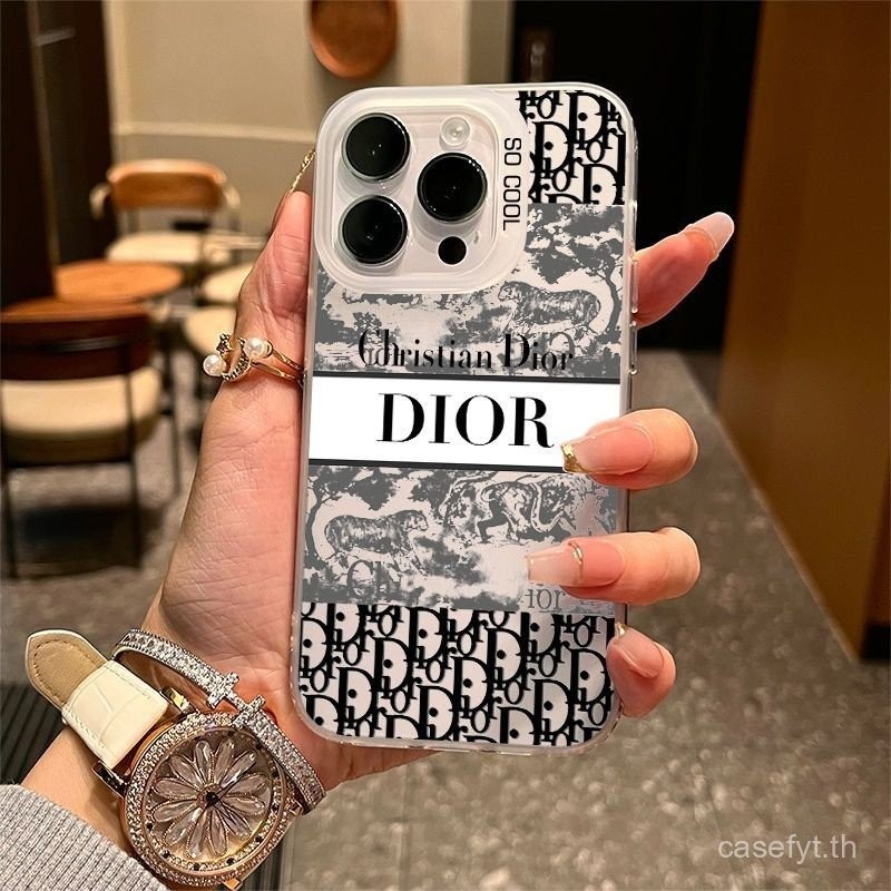แบรนด์ใหญ่เคสโทรศัพท์ Dior เหมาะสําหรับ iPhone 15 14 13 12 11 PROMAX เคสกันกระแทกกันกระแทกกันกระแทก 7 8 14 15 PLUS Soft Case XR XS XSMAX ซิลิโคน 15 14 13 12 11 PRO