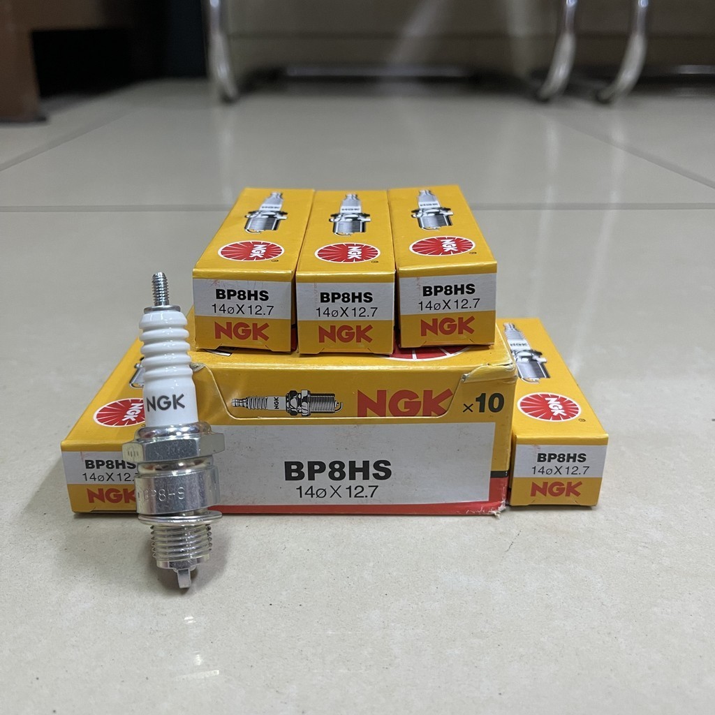 NGK SPARK PLUG BP8HS BP8 HS BP8-HS TRS118 GP125 GP100 TS100 NGK PLUG NGK NITERRA
