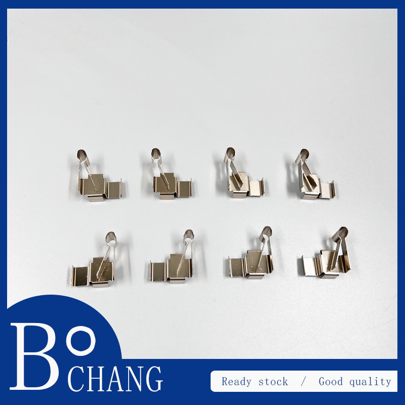 1 ชุด 8 ชิ้นเบรค Pad คลิปสําหรับ 2005-2015 Toyota Innova Brake Fitting Kit 04947-0K010