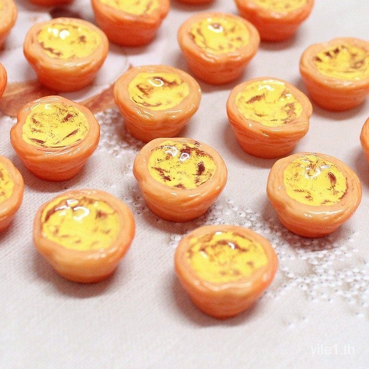 บ้านตุ๊กตาอุปกรณ์เรซินจําลองมินิทาร์ตไข่ทําเอง ชิวาน เคสโทรศัพท์วัสดุกระเป๋ารุ่นยิงอุปกรณ์ประกอบฉากเล่นของเล่น