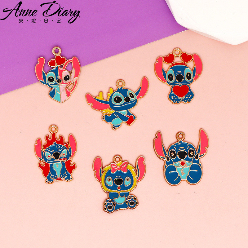 2 ชิ้น/ล็อตการ์ตูน Stitch Alloy เคลือบจี้ DIY เครื่องประดับอุปกรณ์เสริม Charms สําหรับผู้หญิง, Key Chain/ต่างหู/สร้อยคอจี้ Handmade DIY เครื่องประดับ 115