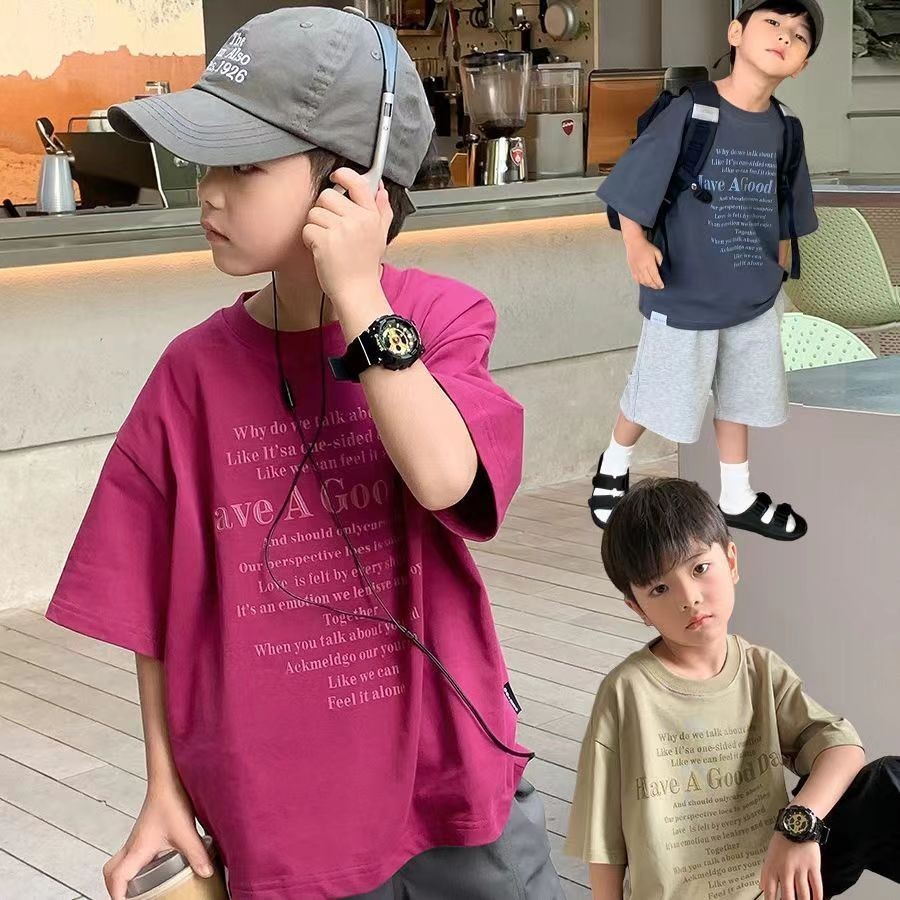 เสื้อผ้าฤดูร้อนรูปแบบใหม่เด็กชายฤดูร้อนสไตล์ใหม่ขนาดกลางขนาดใหญ่เด็กแขนสั้น
