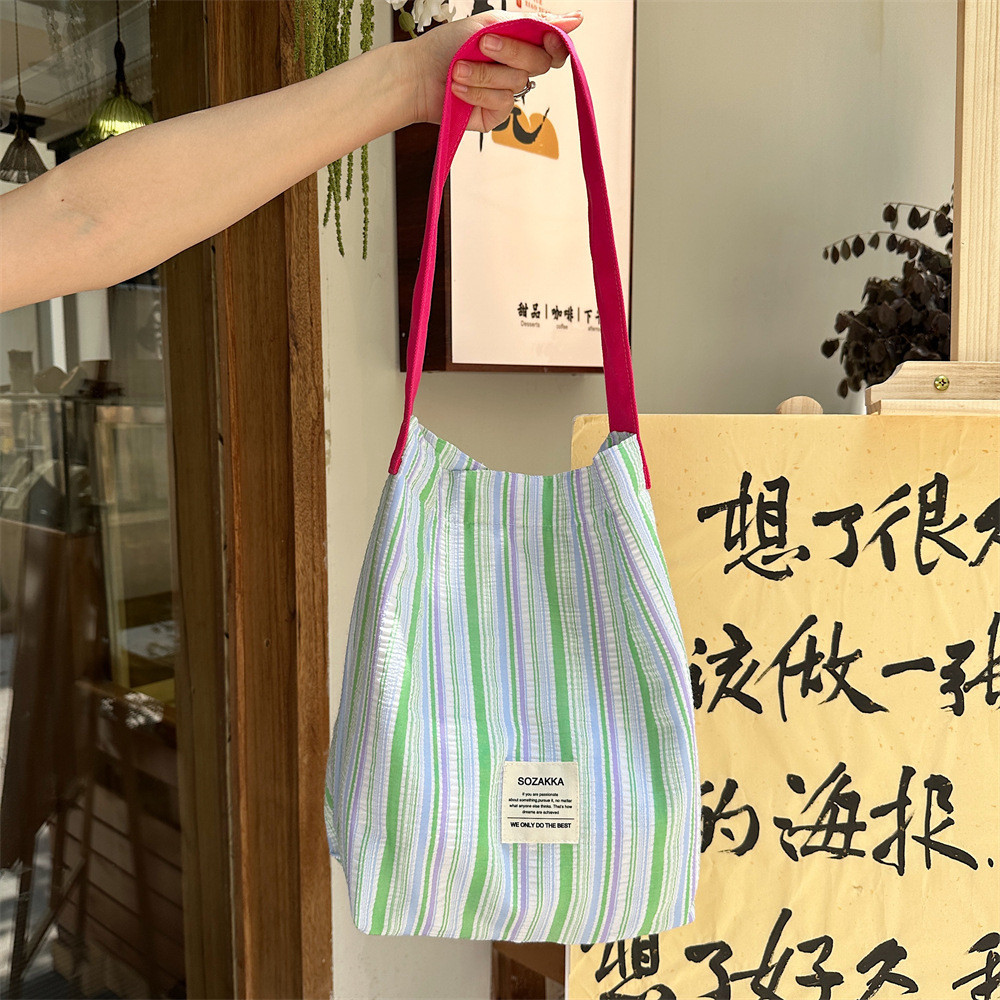 ฤดูร้อนโดปามีนลายเนื้อขนาดใหญ่-ความจุถุงผ้าใบขนาดเล็กสดสีคมชัดแฟชั่นนักเรียนชั้น ก4ไหล่กระเป๋านักเรียนทํางานพร็อพช้อปปิ้งสภาพแวดล้อม